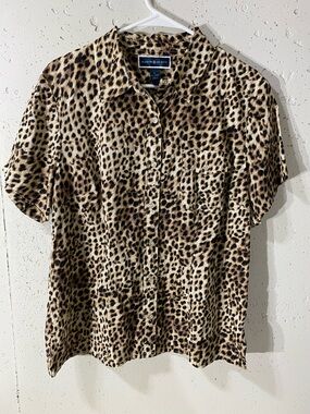 Karen Scott Short Sleeve Leopard Print Shirt - Tan & Black 100% cotton